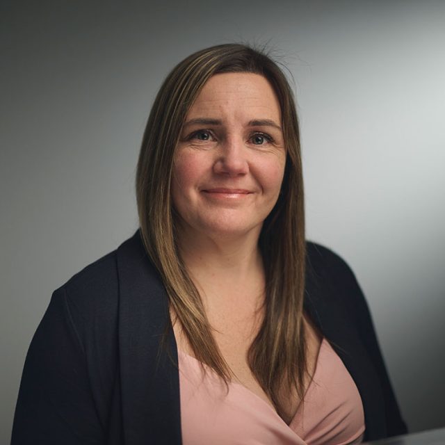 https://webspace-8.info/okeefesullivan/wp-content/uploads/2024/05/oks_pam-640x640.jpg